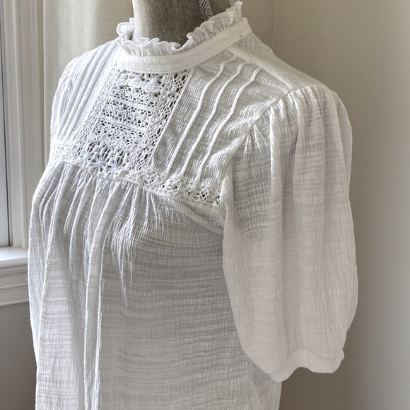 Cable & Gauge White Top - Picture 4 of 9